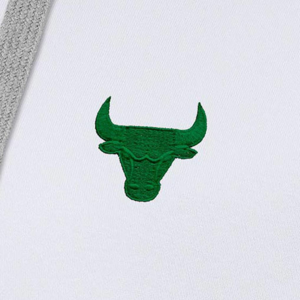 NBA Chicago Bulls Antigua Women's St. Patrick's Day Victory Pullover Hoodie sale