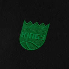 NBA Sacramento Kings Antigua Women's St. Patrick's Day Intent Quarter-Zip Top