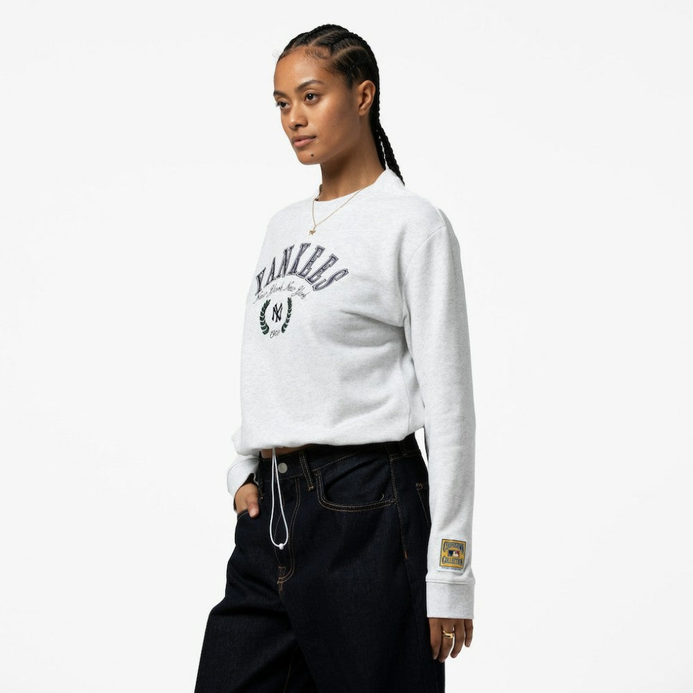 MLB New York Yankees Mitchell & Ness Women's Cropped Toggle Pullover Sweatshirt