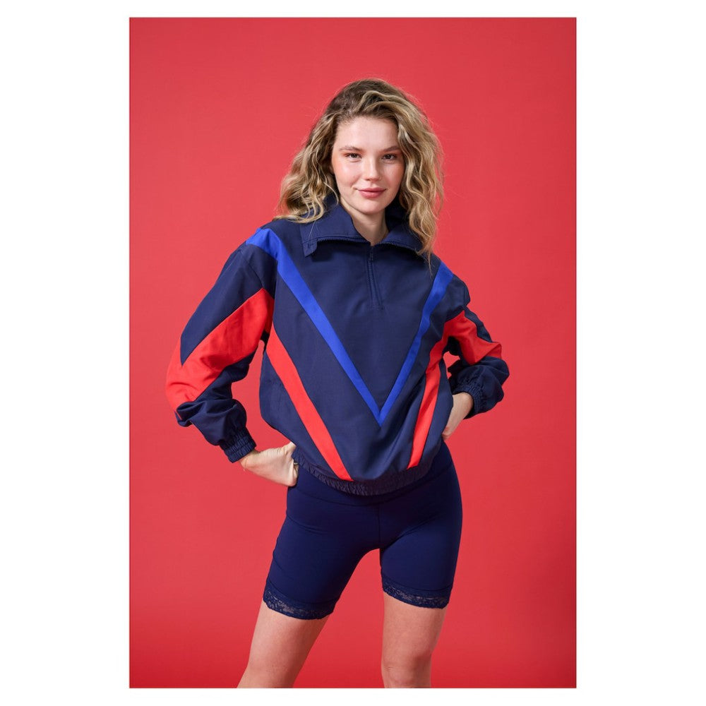 MLB Philadelphia Phillies Terez Women's Ripstop Chevron Quarter-Zip Pullover