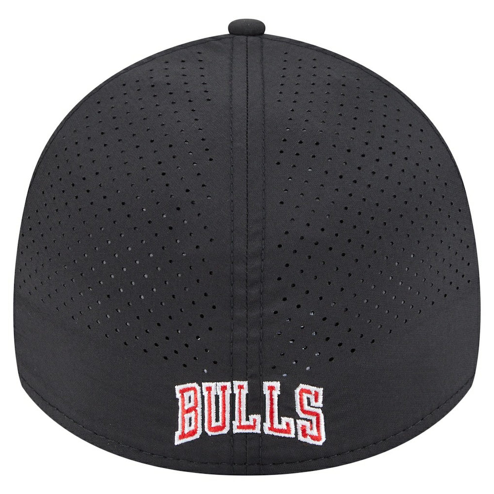 NBA Chicago Bulls Featherweight Poly Rope Flex 39Thirty Hat