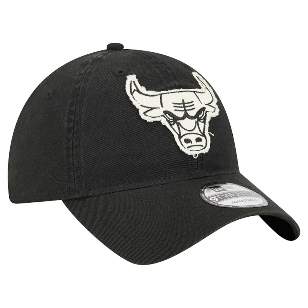 NBA Chicago Bulls Stamp Fabric Applique 9TWENTY Adjustable Hat