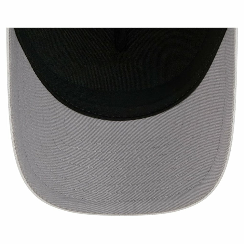 NHL White/Red Chicago Blackhawks New Era Hockey Sock 9FORTY A-Frame M-Crown Adjustable Trucker Hat