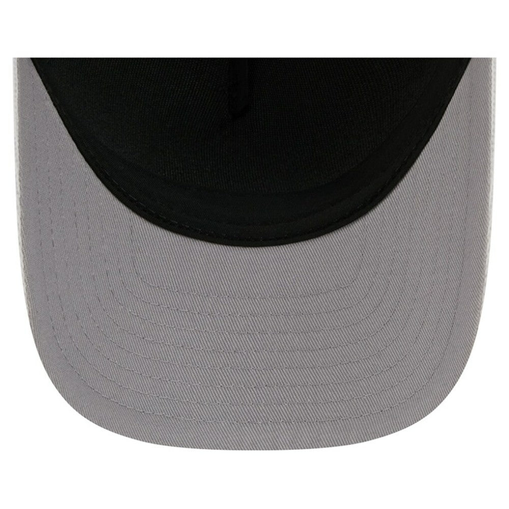 NHL White/Red Detroit Red Wings New Era Hockey Sock 9FORTY A-Frame M-Crown Adjustable Trucker Hat