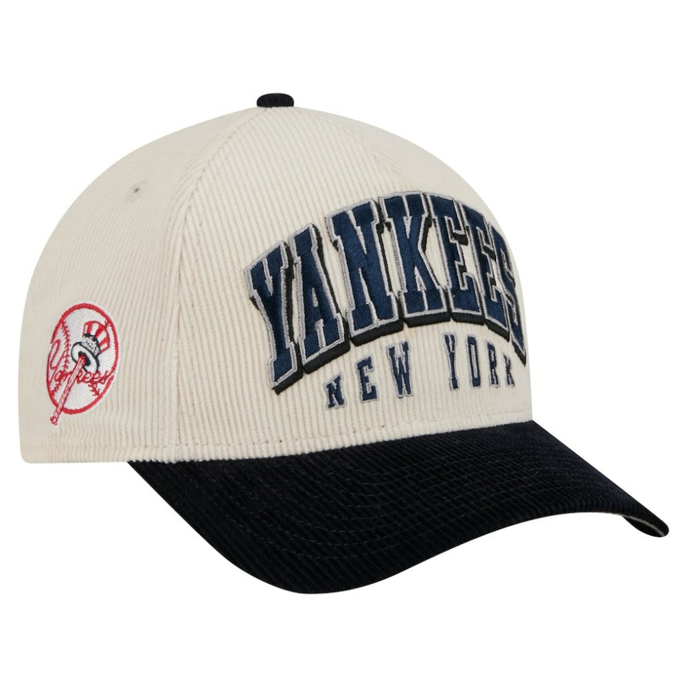 MLB New York Yankees New Era Sided Corduroy 9FORTY A-Frame Adjustable Hat