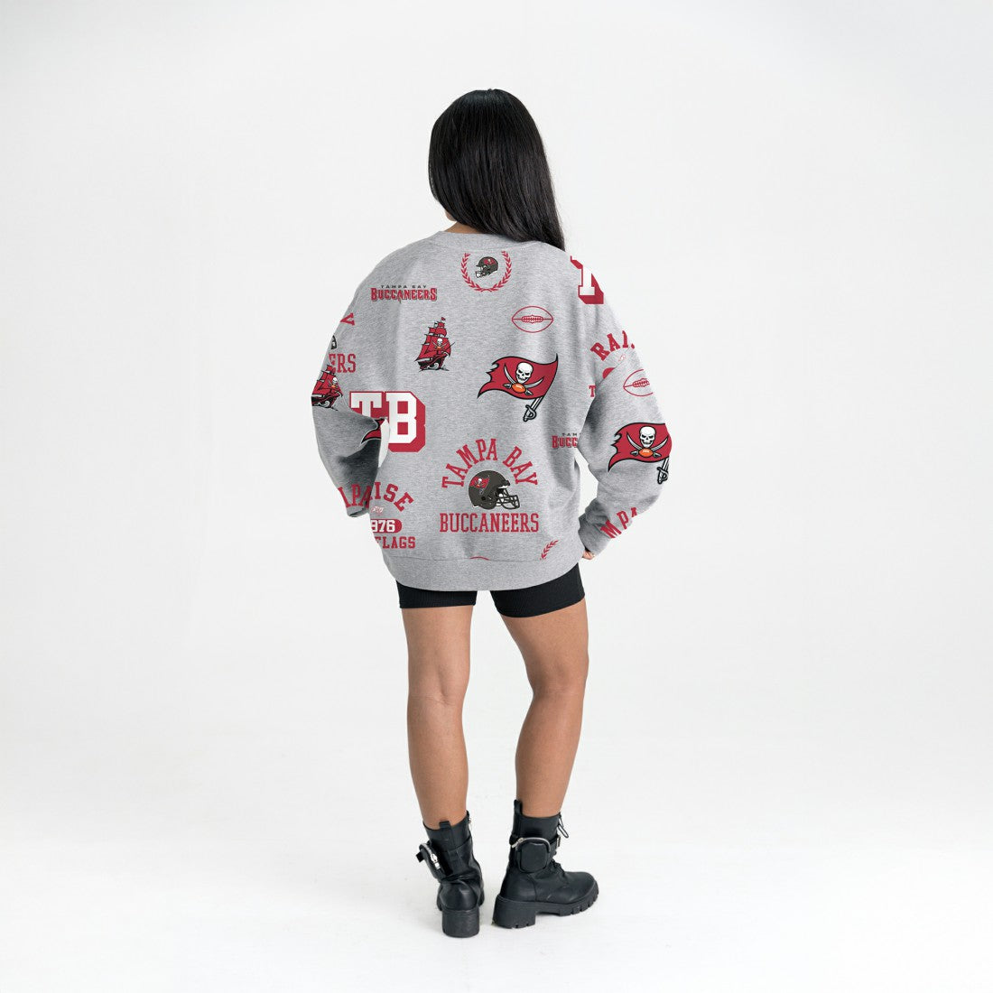 Gameday Couture Women's Always On Repeat Fleece Sweatshirt - Tampa Bay Buccaneers