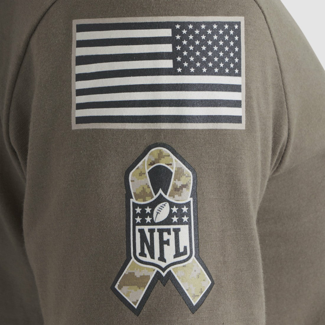 Women's 2025 Salute to Service Sideline T-Shirt - Tampa Bay Buccaneers