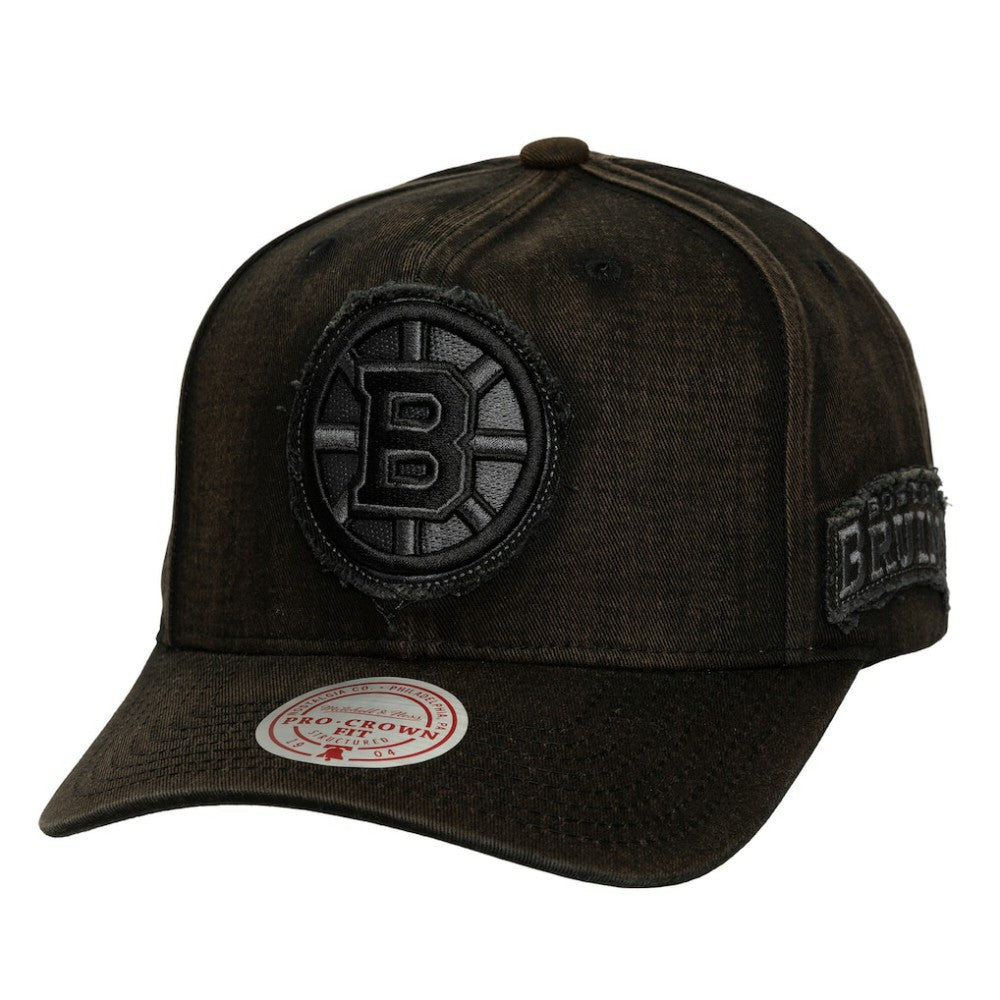 NHL Black Boston Bruins Mitchell & Ness Downtown Snow Wash Pro-Crown Adjustable Hat