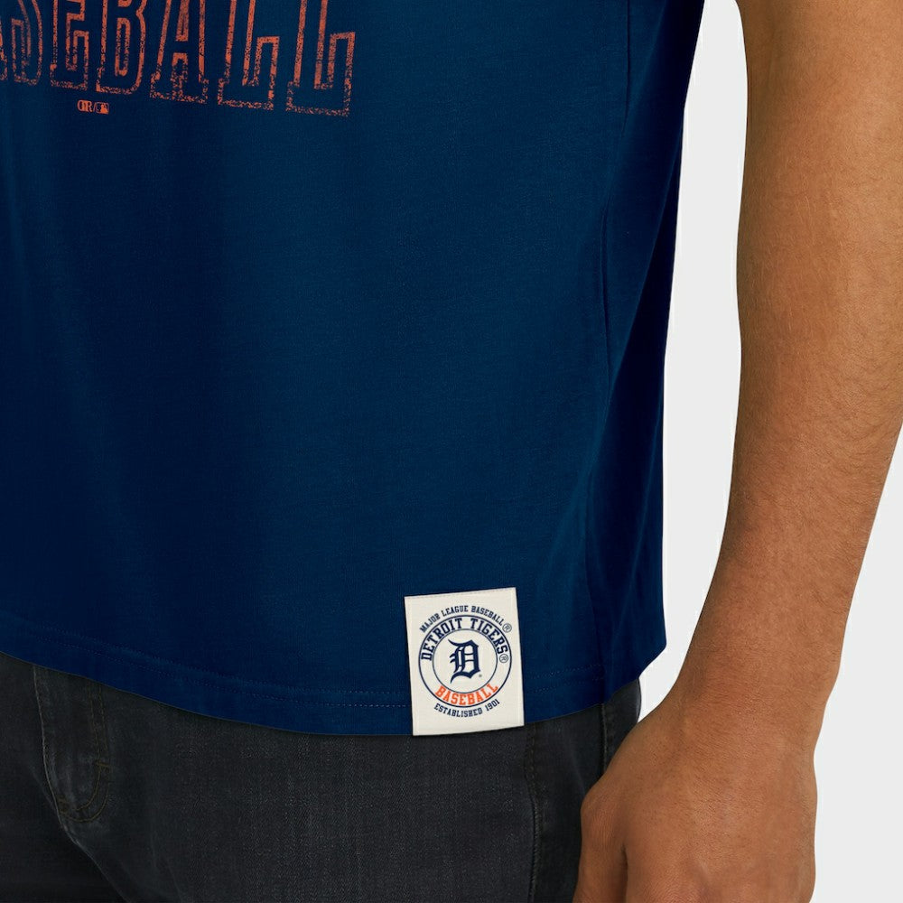 MLB Detroit Tigers Darius Rucker Collection by Fanatics Distressed Sleeve Stripe T-Shirt