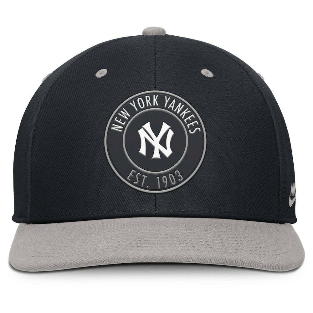MLB New York Yankees Nike Cooperstown Collection Pro Dri-FIT Snapback Hat