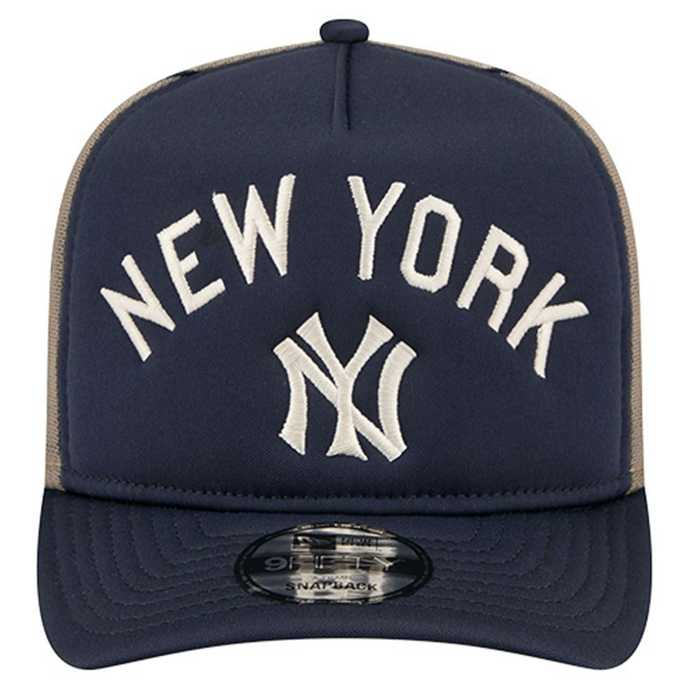 MLB New York Yankees New Era Vintage Arched Foam Front 9FIFTY A-Frame Adjustable Trucker Hat