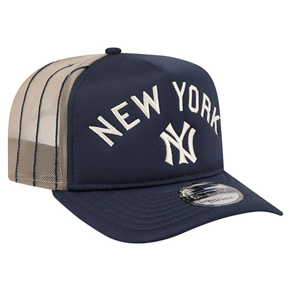 MLB New York Yankees New Era Vintage Arched Foam Front 9FIFTY A-Frame Adjustable Trucker Hat