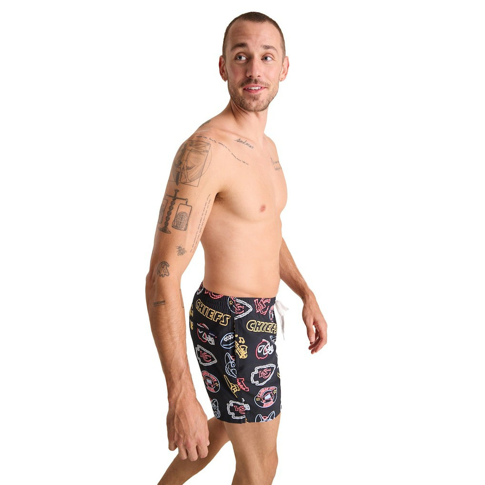 Chubbies The Neon 5.5" Classic Lined Swim Trunks - Kansas City Chiefs