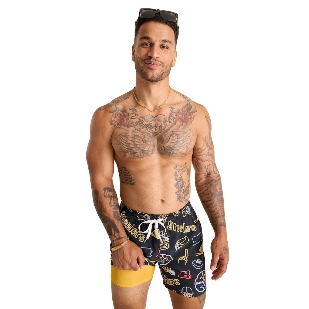 Chubbies The Neon 5.5" Classic Lined Swim Trunks - Pittsburgh Steelers