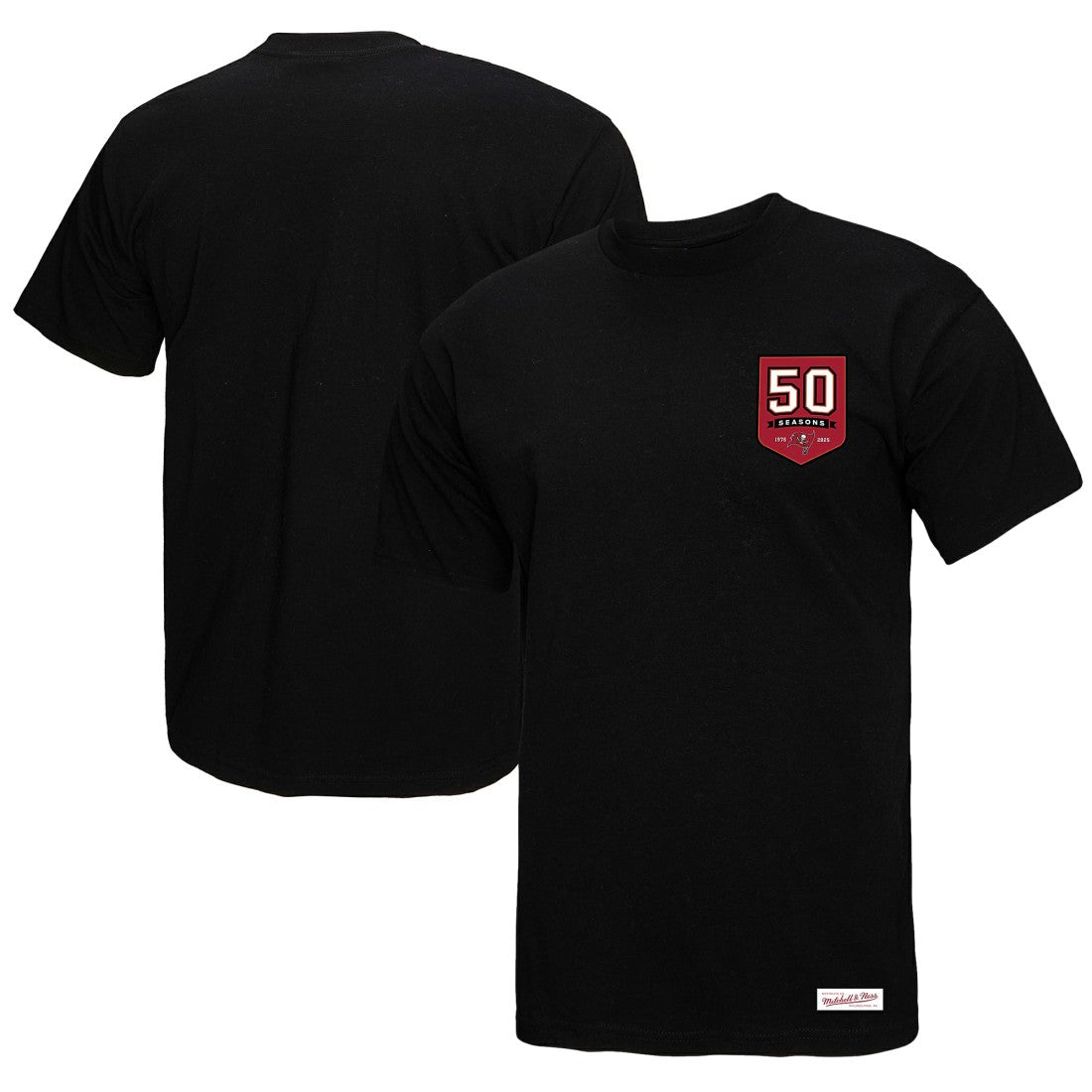 Women's 50th Anniversary Shield Oversized Boyfriend T-Shirt - Tampa Bay Buccaneers