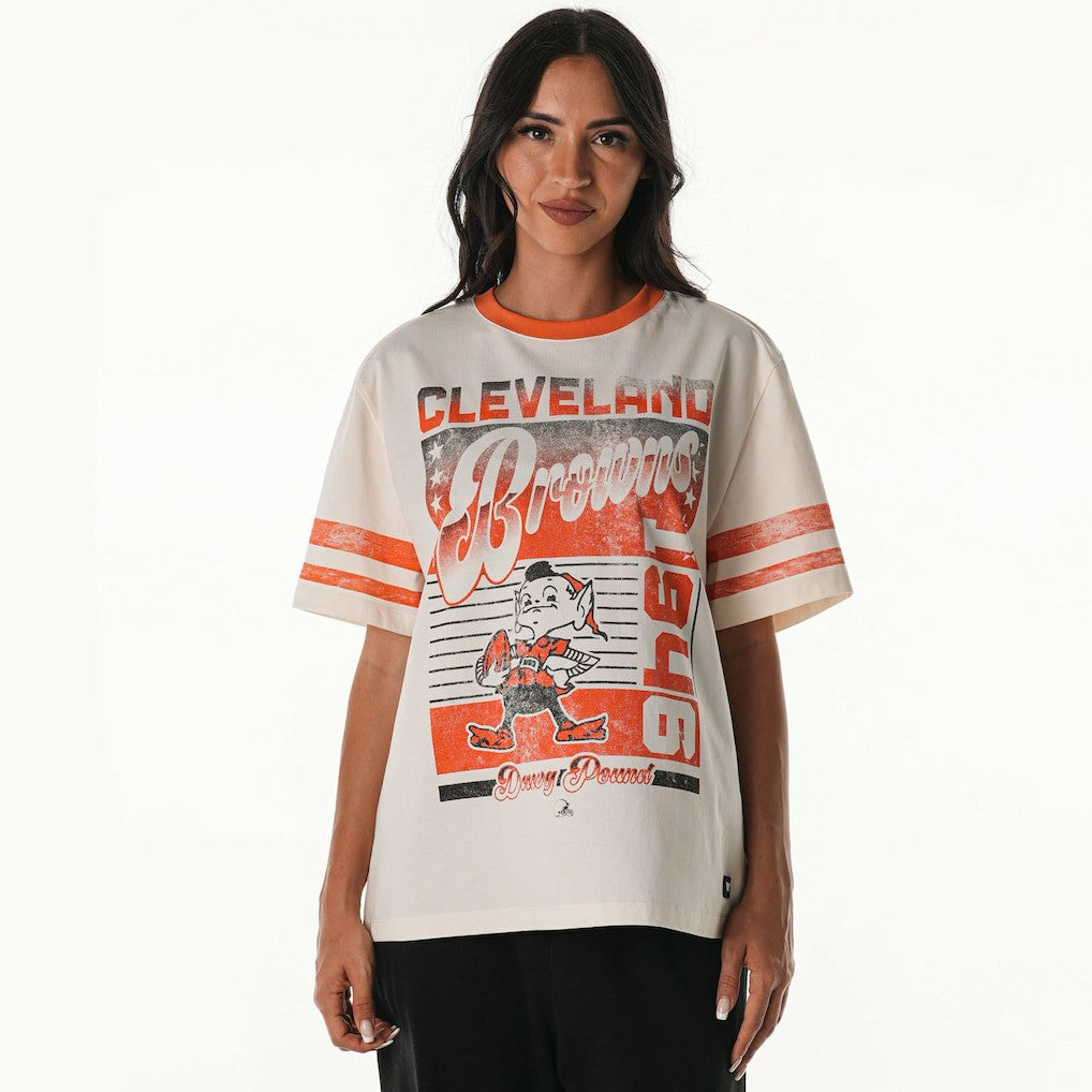The Wild Collective Women's Vintage Drop Shoulder Oversized Boyfriend T-Shirt - Cleveland Browns
