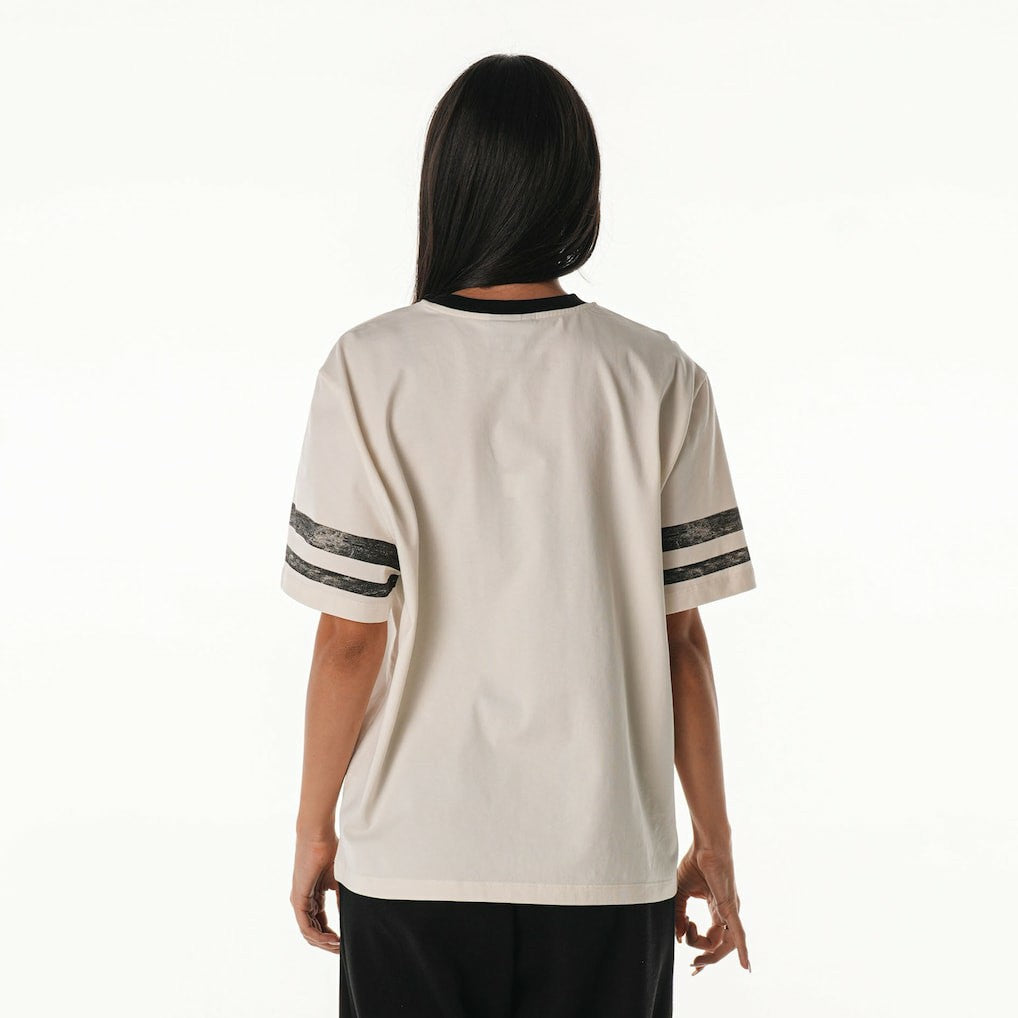 The Wild Collective Women's Vintage Drop Shoulder Oversized Boyfriend T-Shirt - Philadelphia Eagles