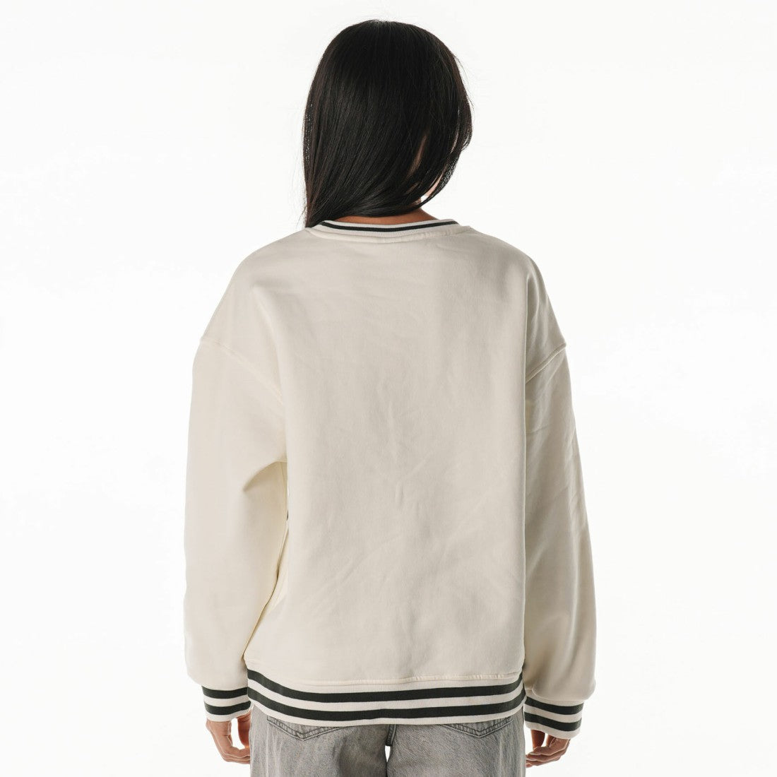 The Wild Collective Women's Oversized Vintage French Terry Sweatshirt - Green Bay Packers