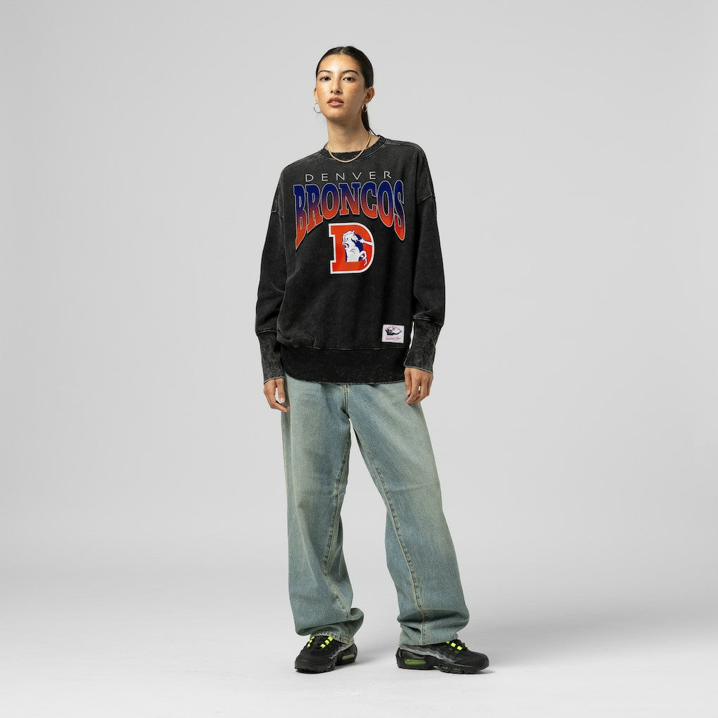 Women's Delineate Mineral Wash Crewneck Sweatshirt - Denver Broncos