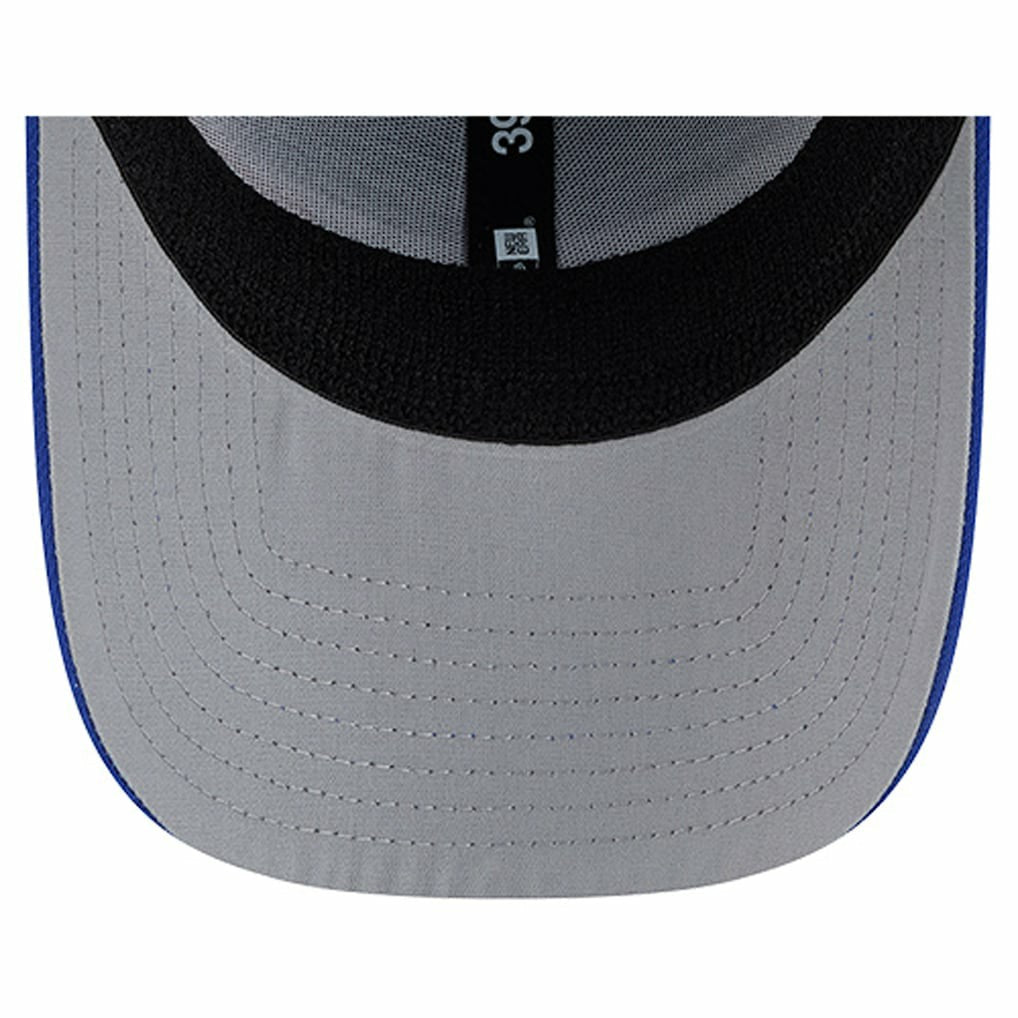 Stripes 39THIRTY Flex Hat - Buffalo Bills