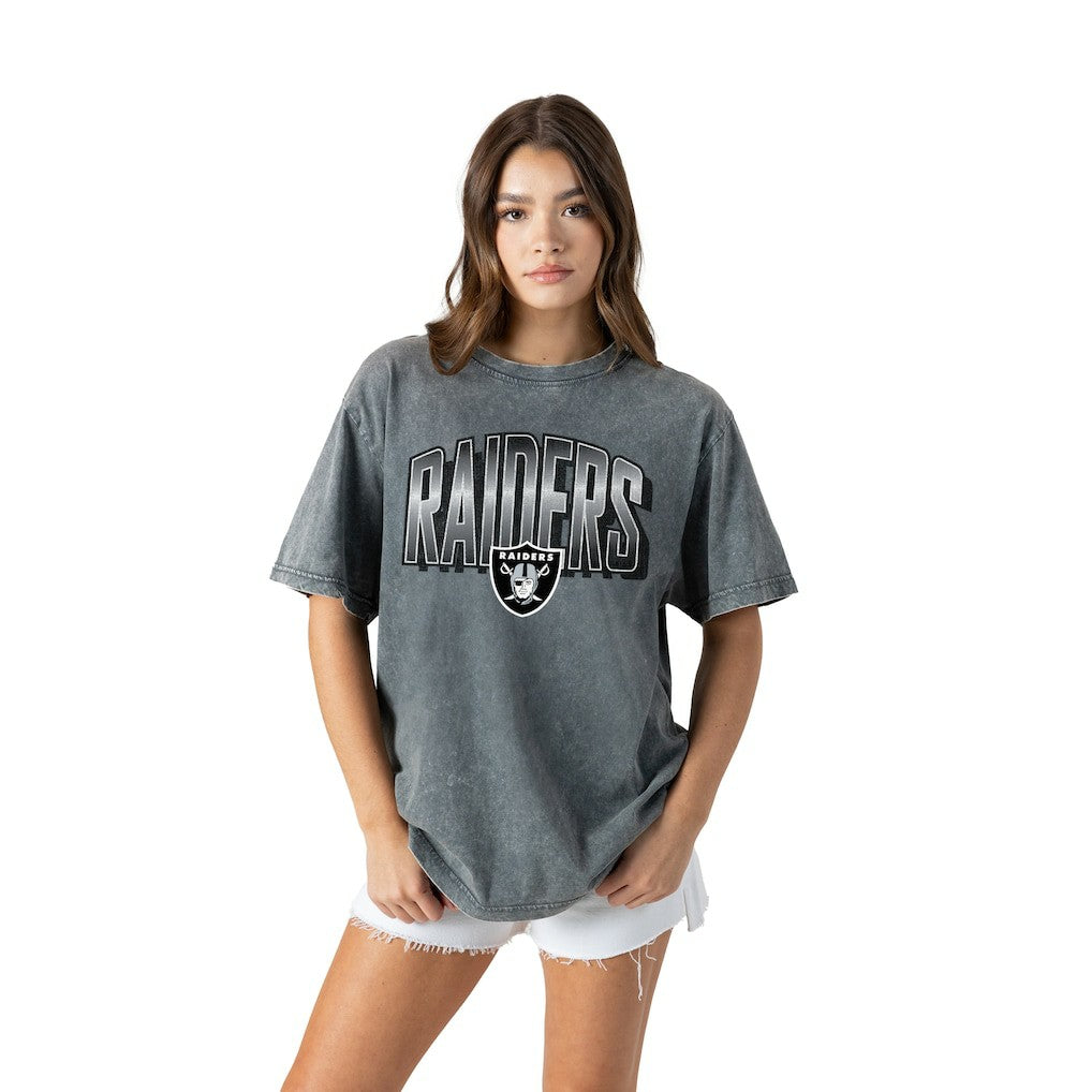 Gameday Couture Women's Peak Performance Oversized Snow Wash T-Shirt - Las Vegas Raiders
