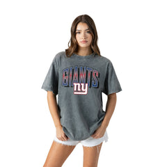 Gameday Couture Women's Peak Performance Oversized Snow Wash T-Shirt - New York Giants