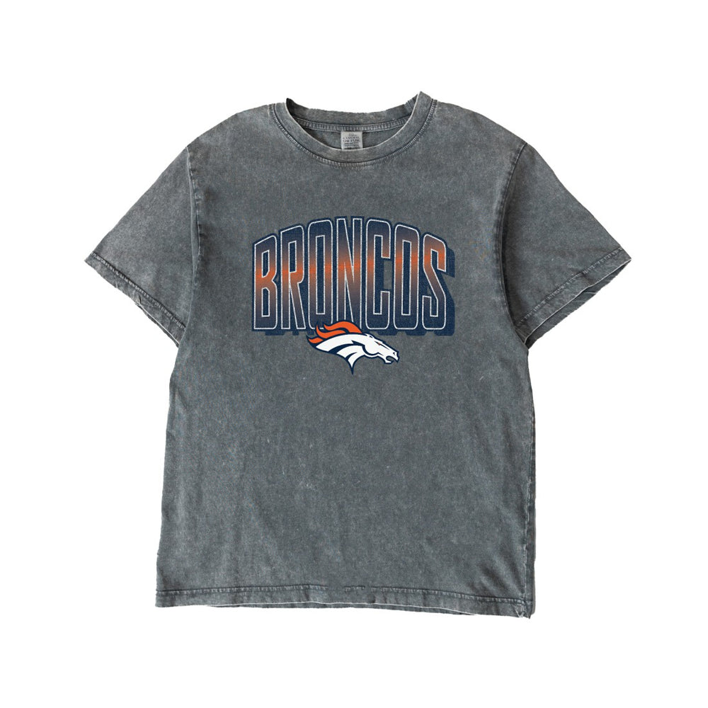 Gameday Couture Women's Peak Performance Oversized Snow Wash T-Shirt - Denver Broncos