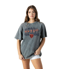 Gameday Couture Women's Peak Performance Oversized Snow Wash T-Shirt - Chicago Bears