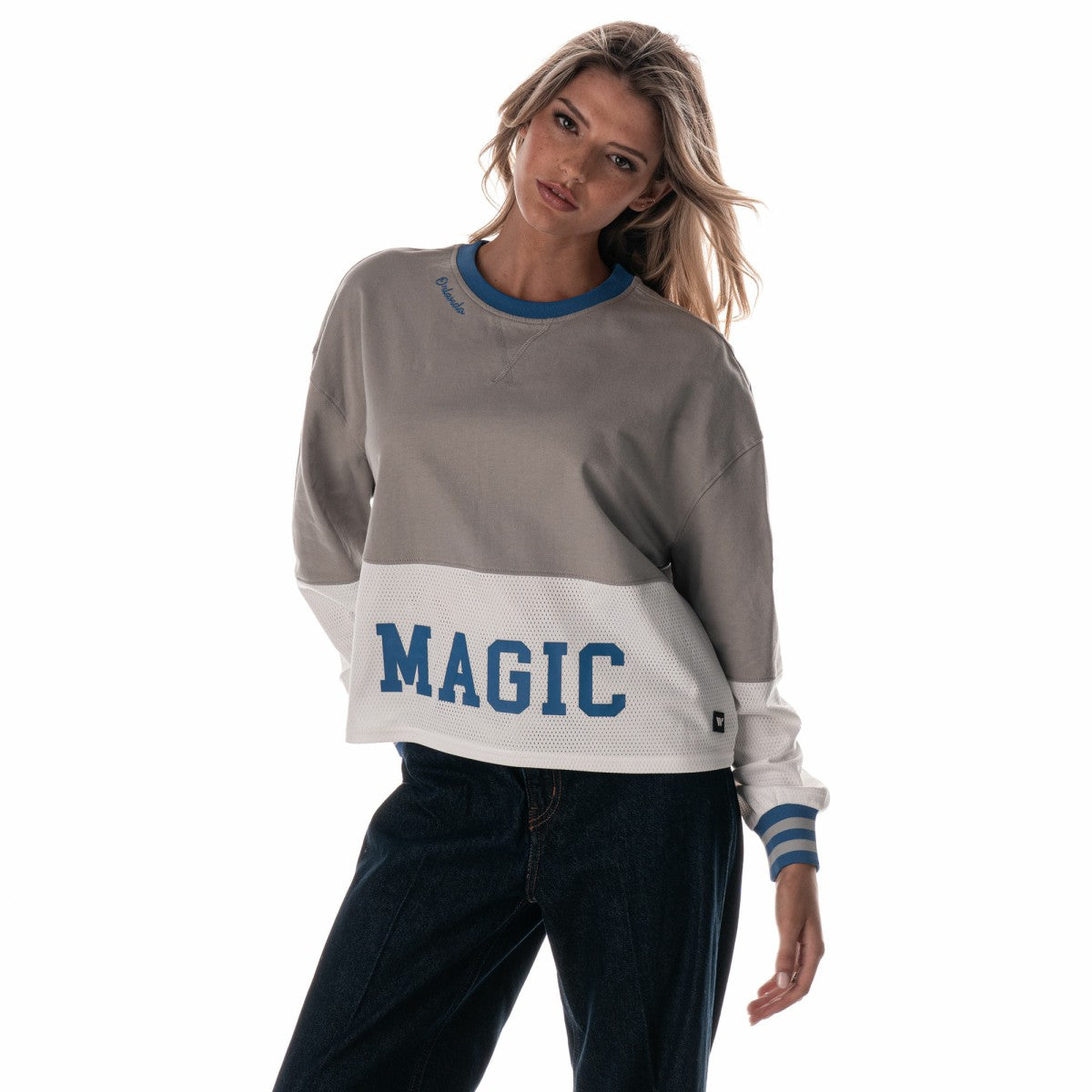 NBA Orlando Magic The Wild Collective Women's Cropped Long-Sleeve Fashion Crewneck Sweatshirt