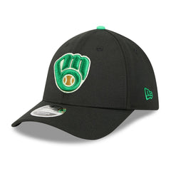 MLB Milwaukee Brewers New Era 2026 St. Patrick's Day 39THIRTY Flex Hat