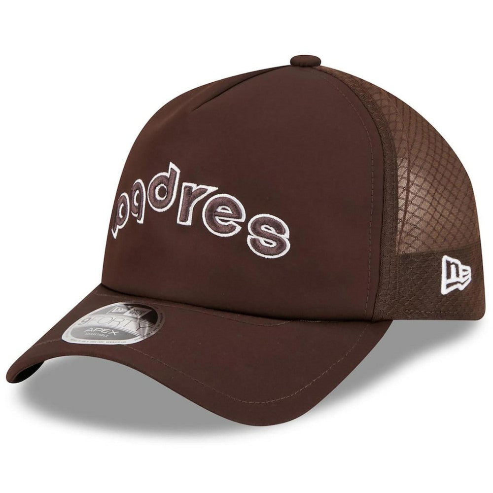 MLB San Diego Padres New Era 2026 Batting Practice Alternate Apex 9FORTY Adjustable Hat
