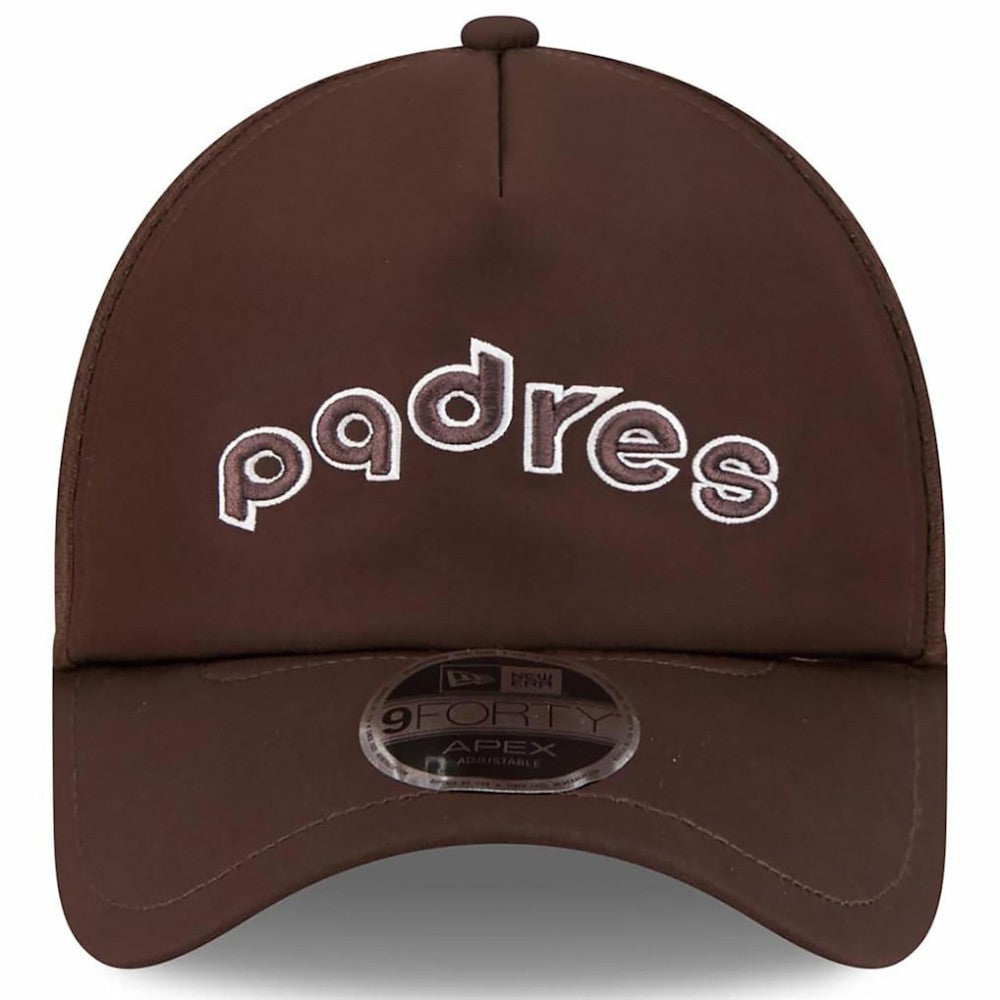 MLB San Diego Padres New Era 2026 Batting Practice Alternate Apex 9FORTY Adjustable Hat