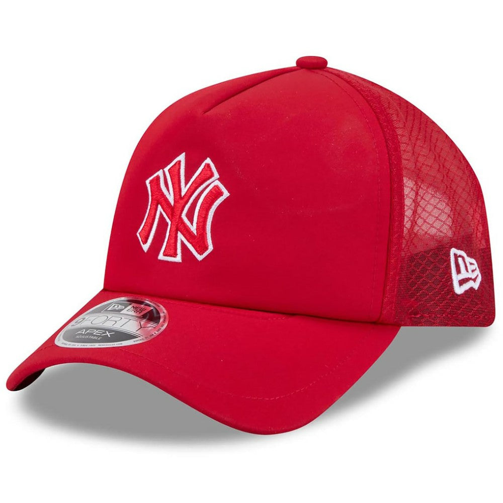 MLB New York Yankees New Era 2026 Batting Practice Alternate Apex 9FORTY Adjustable Hat