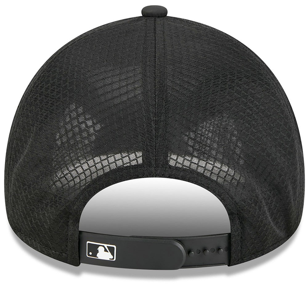MLB Miami Marlins New Era 2026 Batting Practice Alternate Apex 9FORTY Adjustable Hat
