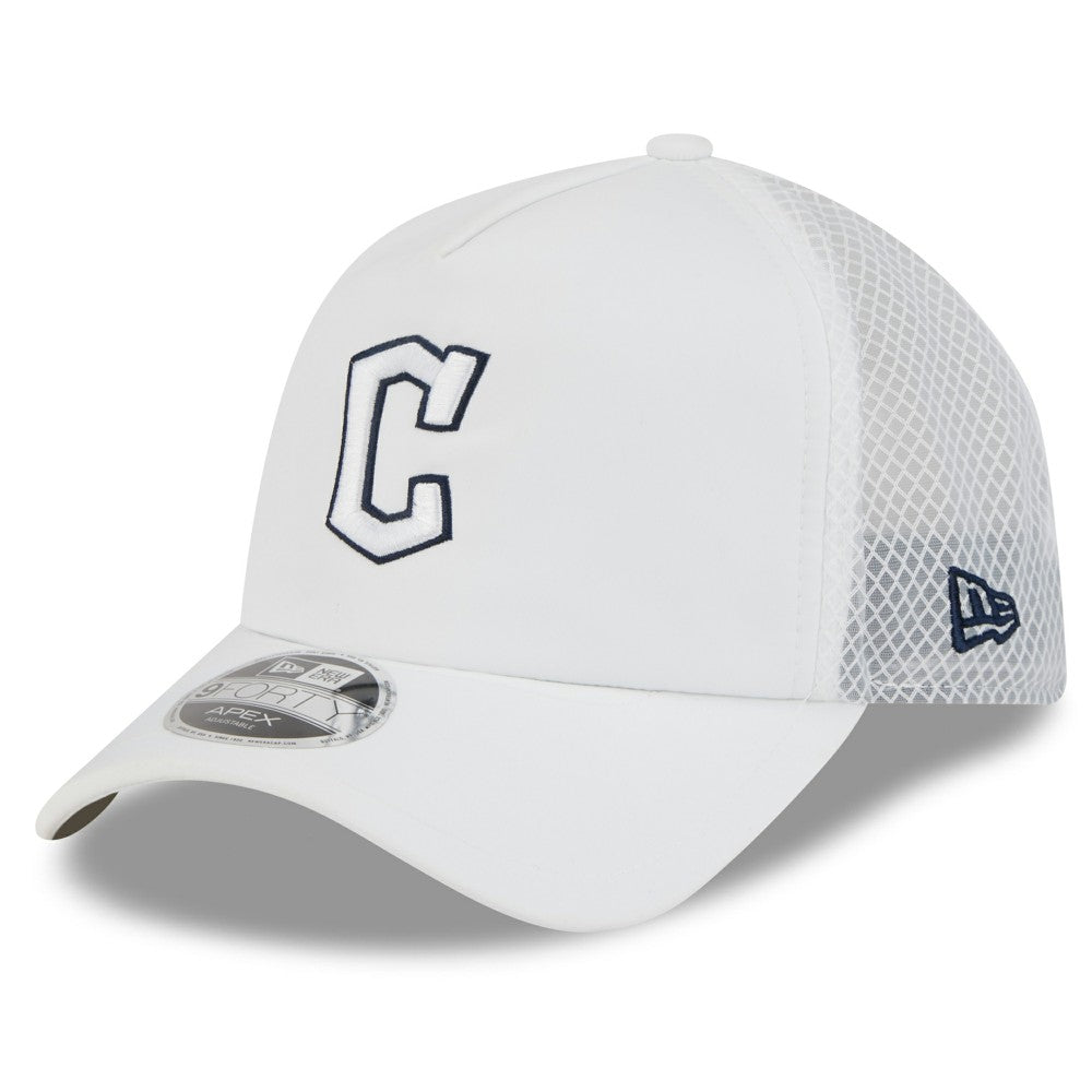 MLB Cleveland Guardians New Era 2026 Batting Practice Apex 9FORTY Adjustable Trucker Hat