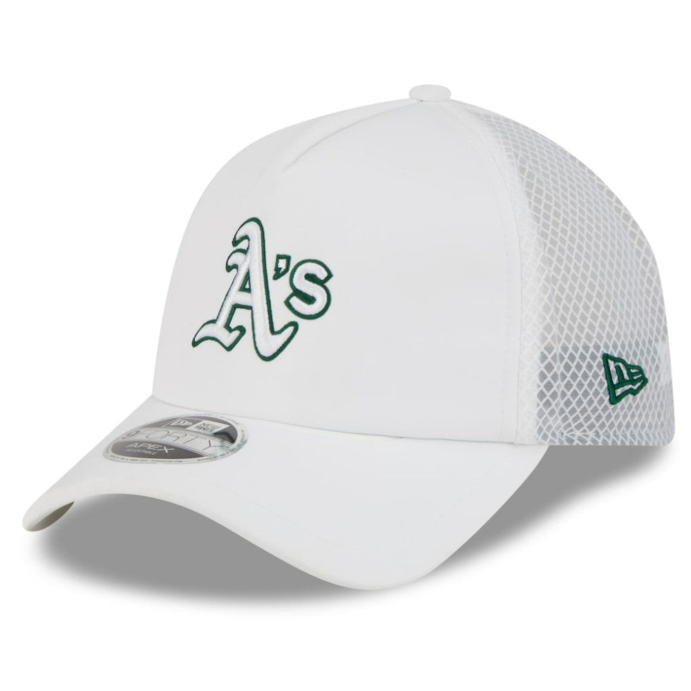 MLB Athletics New Era 2026 Batting Practice Apex 9FORTY Adjustable Trucker Hat
