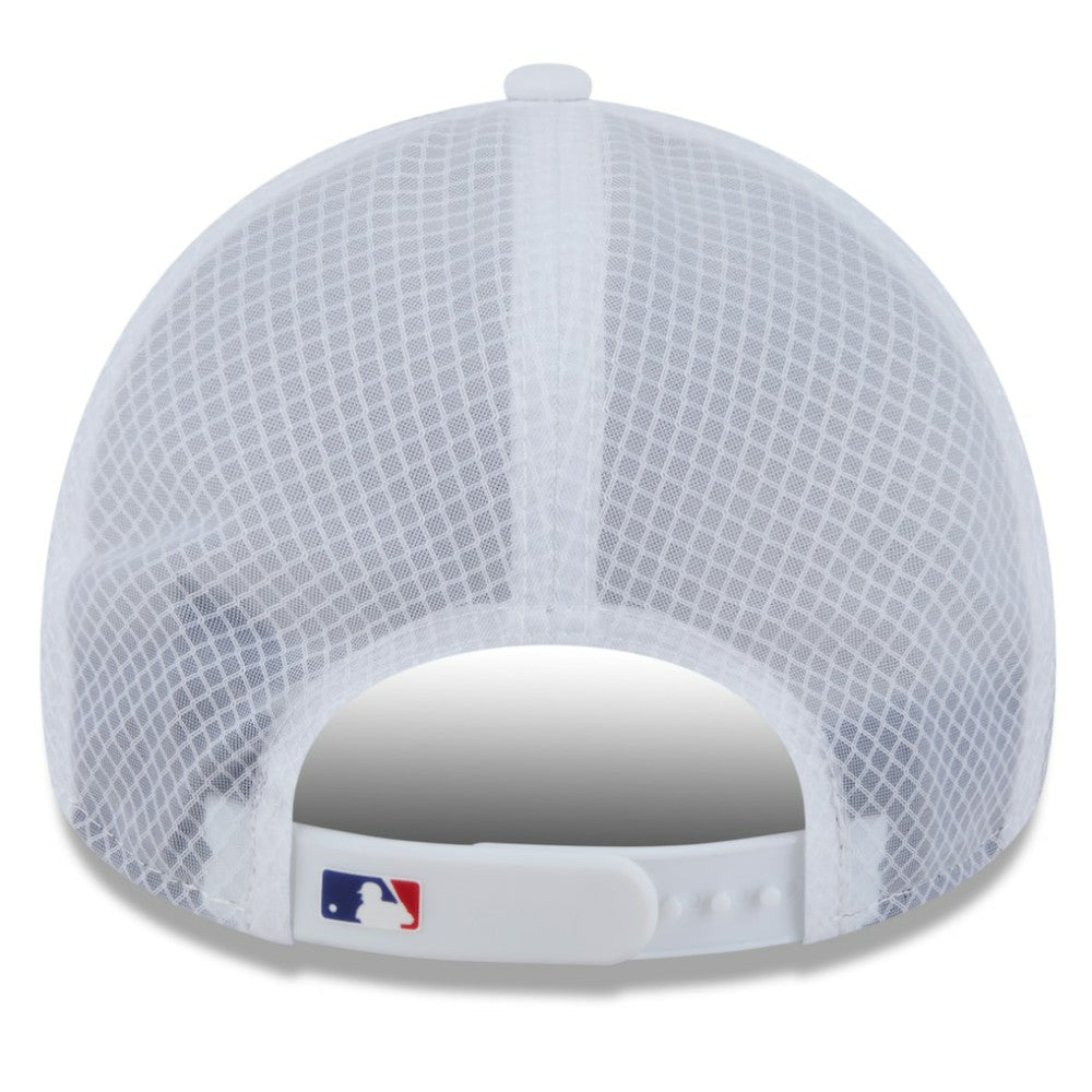 MLB Philadelphia Phillies New Era 2026 Batting Practice Apex 9FORTY Adjustable Trucker Hat