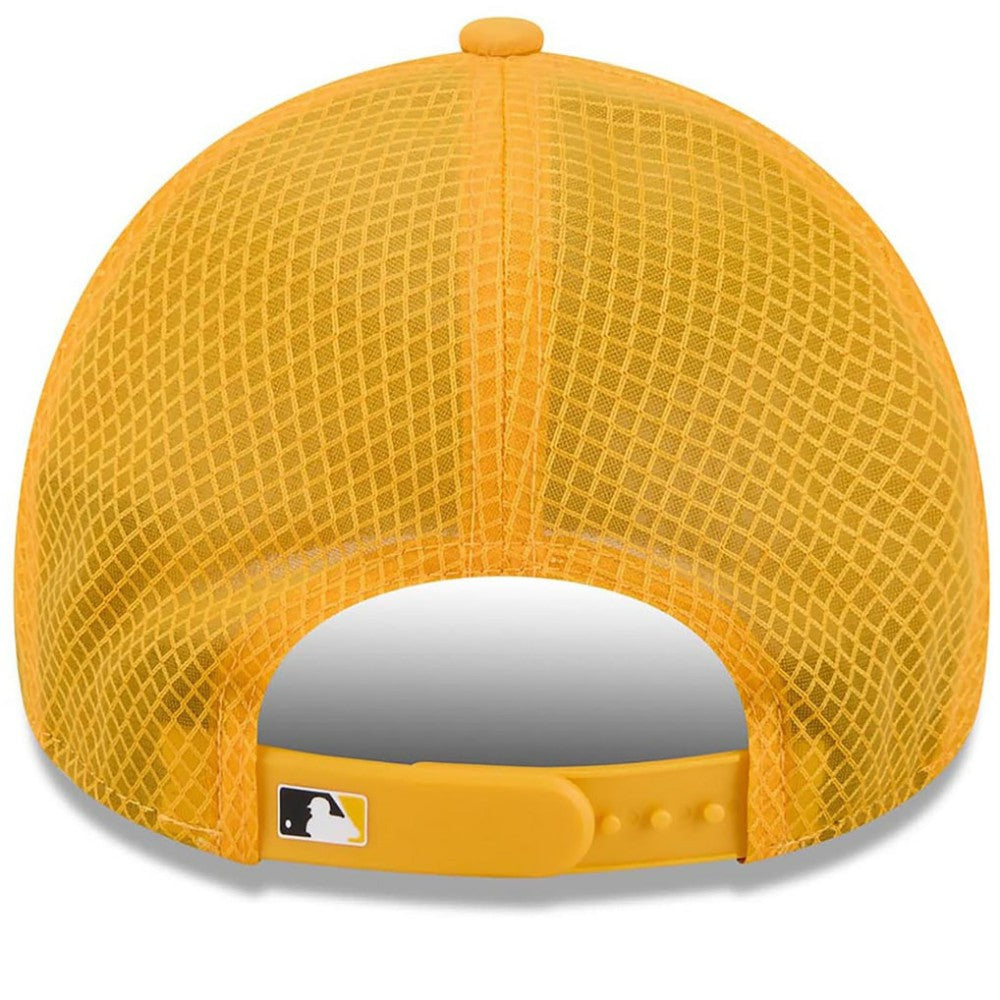 MLB Pittsburgh Pirates New Era 2026 Batting Practice Apex 9FORTY Adjustable Trucker Hat