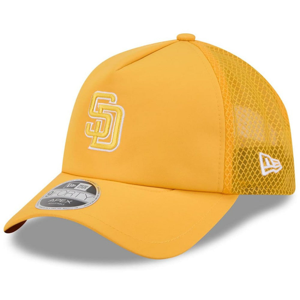 MLB San Diego Padres New Era 2026 Batting Practice Apex 9FORTY Adjustable Trucker Hat