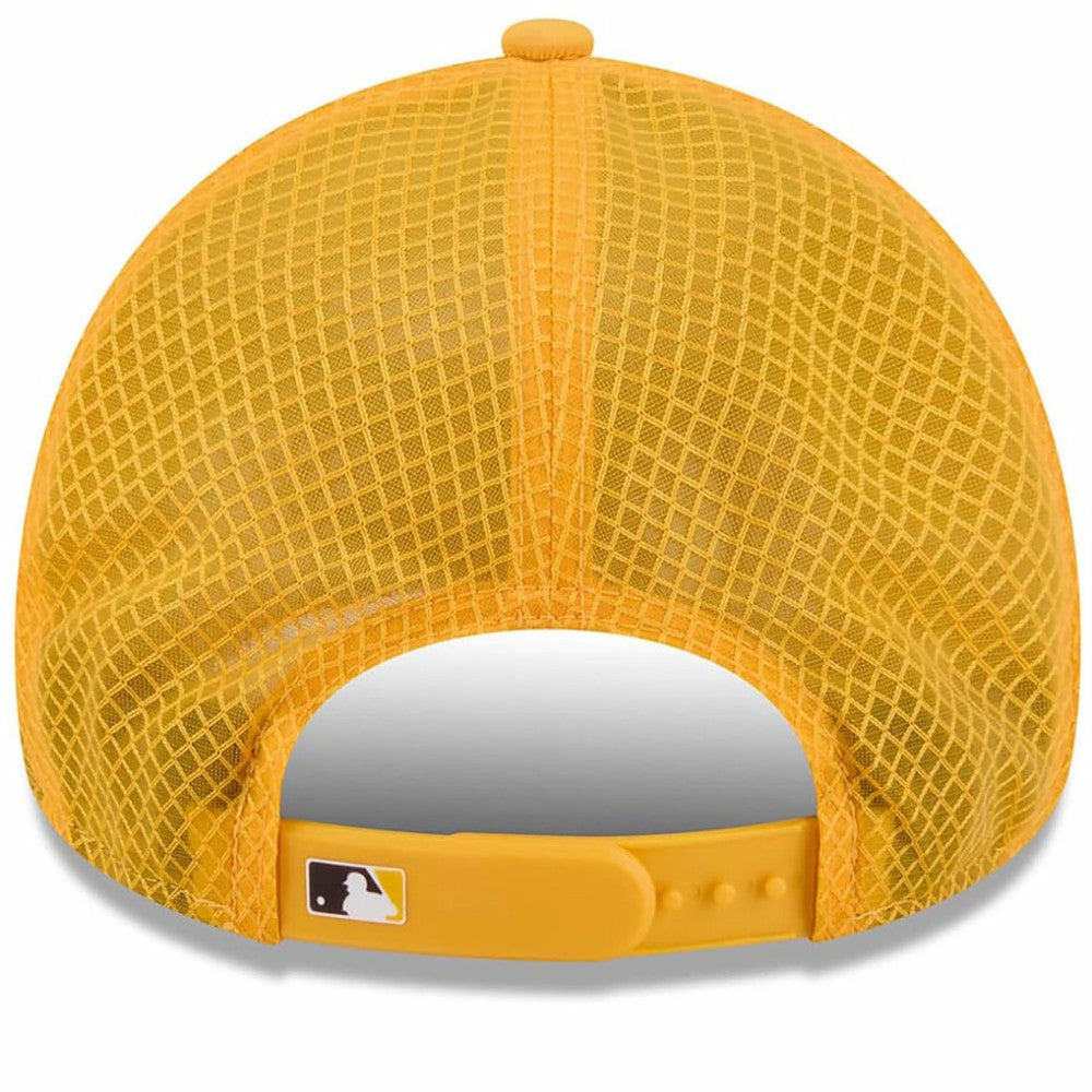 MLB San Diego Padres New Era 2026 Batting Practice Apex 9FORTY Adjustable Trucker Hat