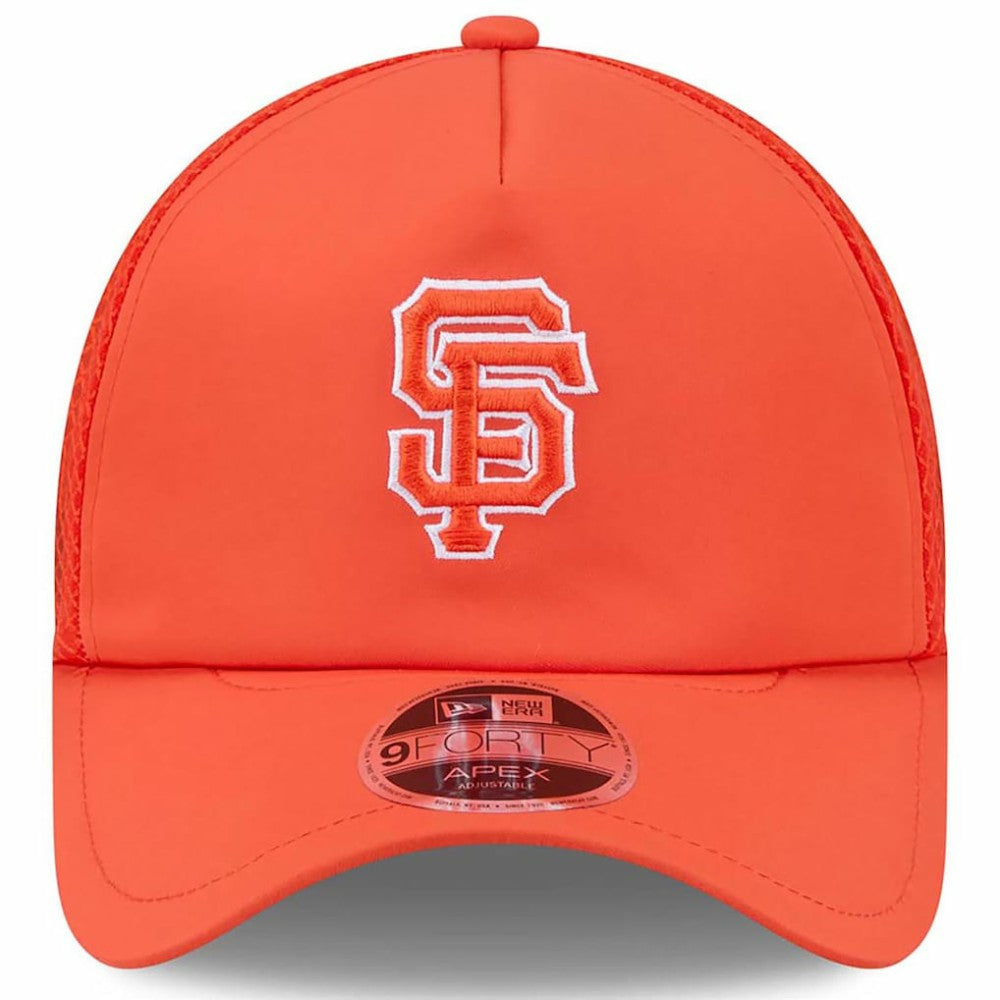 MLB San Francisco Giants New Era 2026 Batting Practice Apex 9FORTY Adjustable Trucker Hat