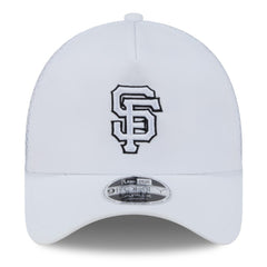 MLB San Francisco Giants New Era 2026 Batting Practice Apex 9FORTY Adjustable Trucker Hat