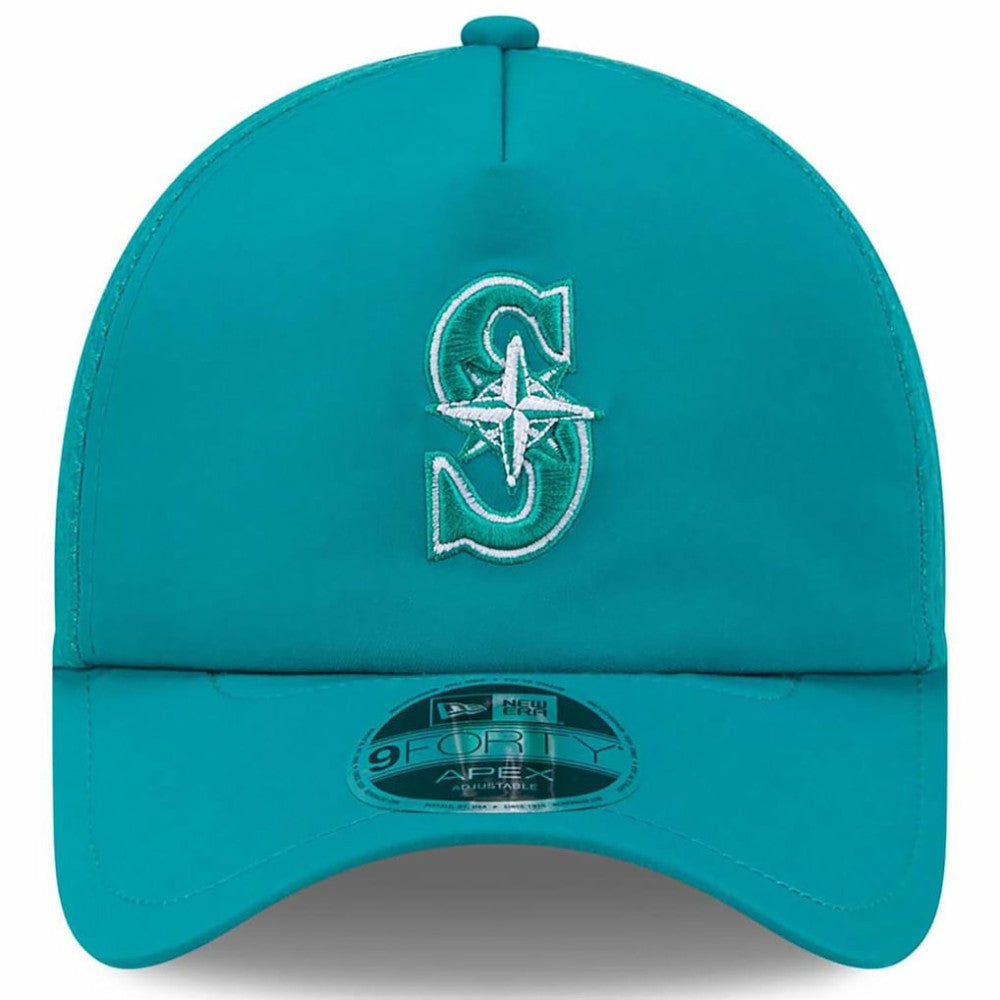 MLB Seattle Mariners New Era 2026 Batting Practice Apex 9FORTY Adjustable Trucker Hat