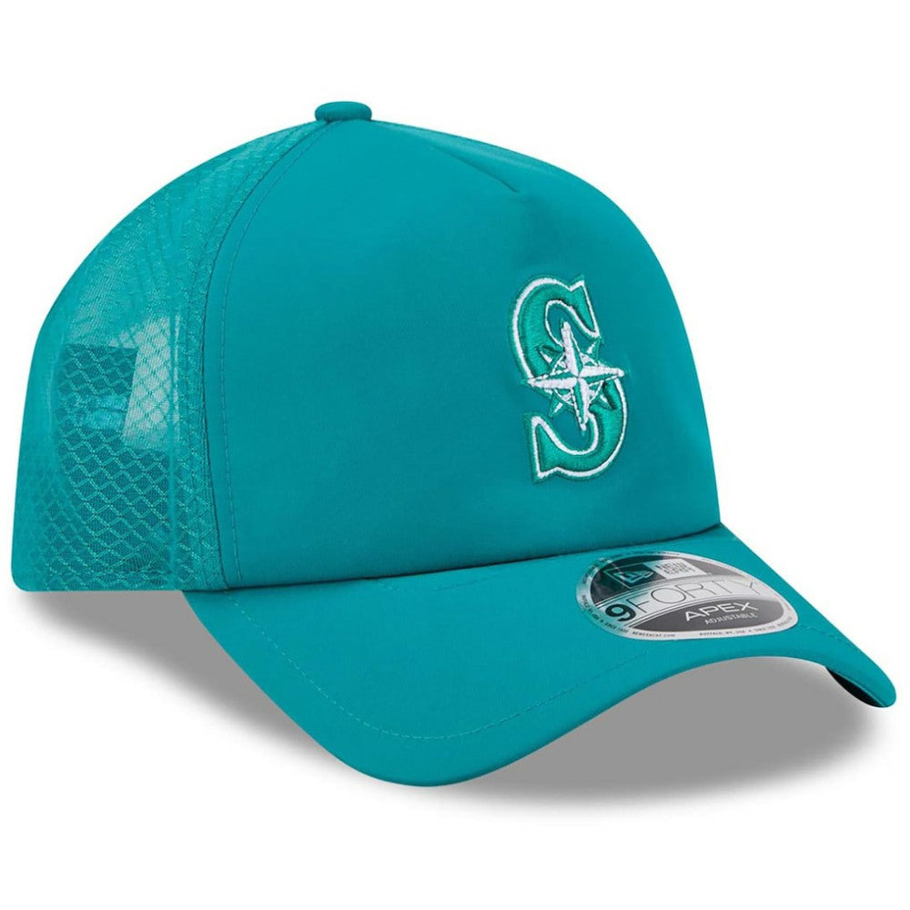MLB Seattle Mariners New Era 2026 Batting Practice Apex 9FORTY Adjustable Trucker Hat
