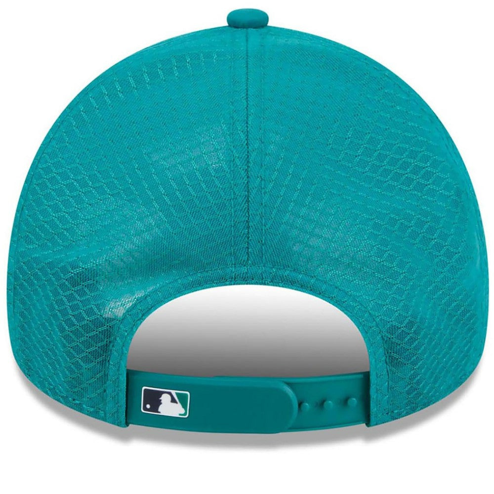 MLB Seattle Mariners New Era 2026 Batting Practice Apex 9FORTY Adjustable Trucker Hat
