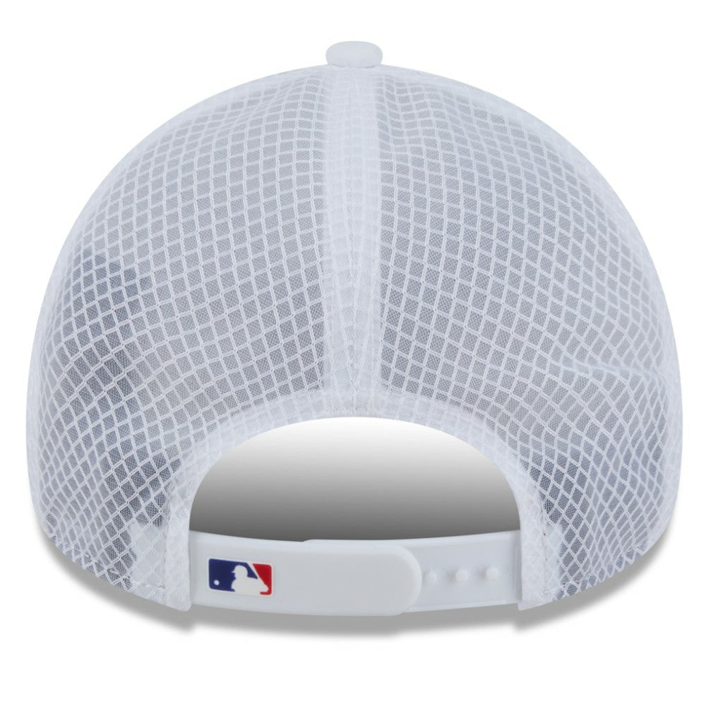 MLB Texas Rangers New Era 2026 Batting Practice Apex 9FORTY Adjustable Trucker Hat