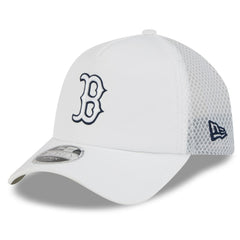 MLB Boston Red Sox New Era 2026 Batting Practice Apex 9FORTY Adjustable Trucker Hat