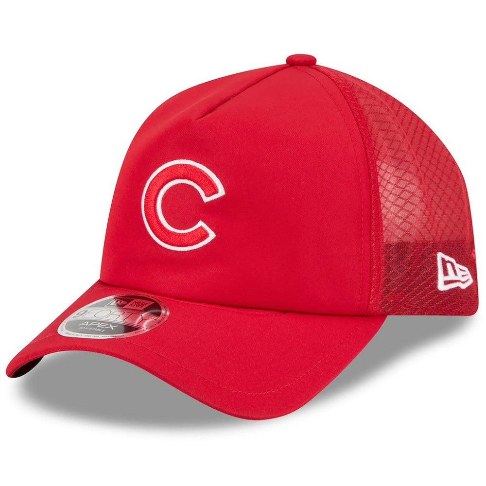 MLB Chicago Cubs New Era 2026 Batting Practice Apex 9FORTY Adjustable Trucker Hat