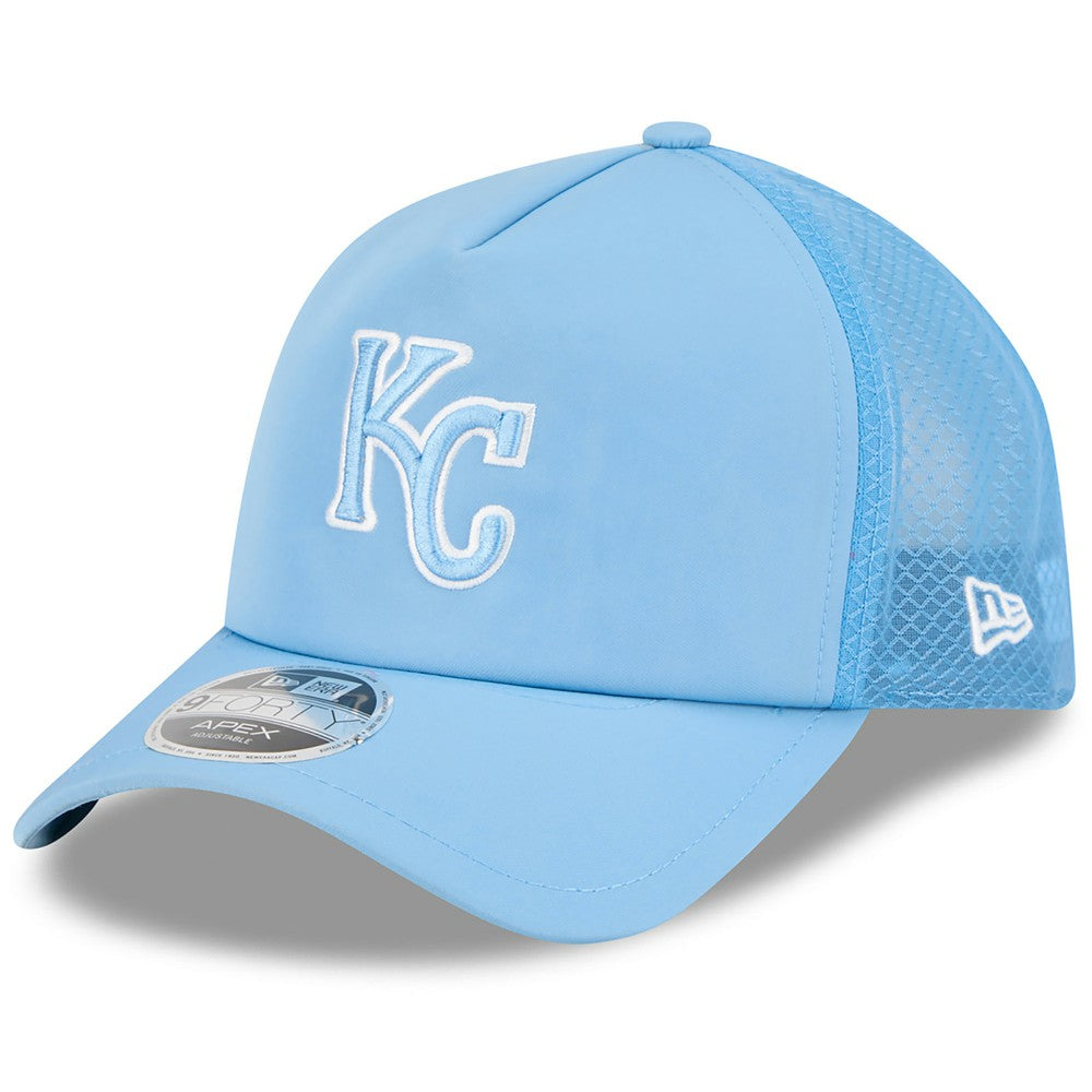 MLB Kansas City Royals New Era 2026 Batting Practice Apex 9FORTY Adjustable Trucker Hat