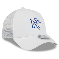 MLB Kansas City Royals New Era 2026 Batting Practice Apex 9FORTY Adjustable Trucker Hat